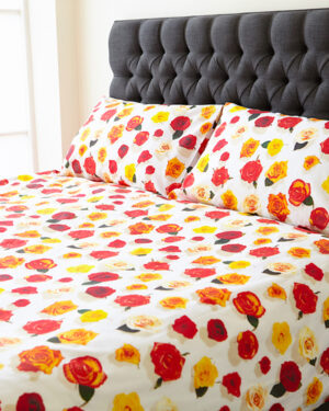 'Summer Roses' - White Duvet